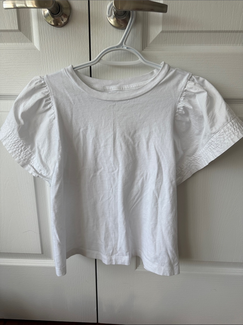 Old Navy White Short Sleeve Ruffle-Sleeve Tee